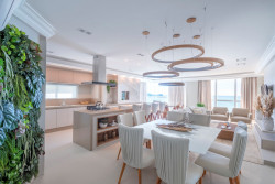 Apartment LH - Copyright: Alexandre Zelinski - Professionals: Home Design Interiores | Pamela Aduati e Eduardo Silva